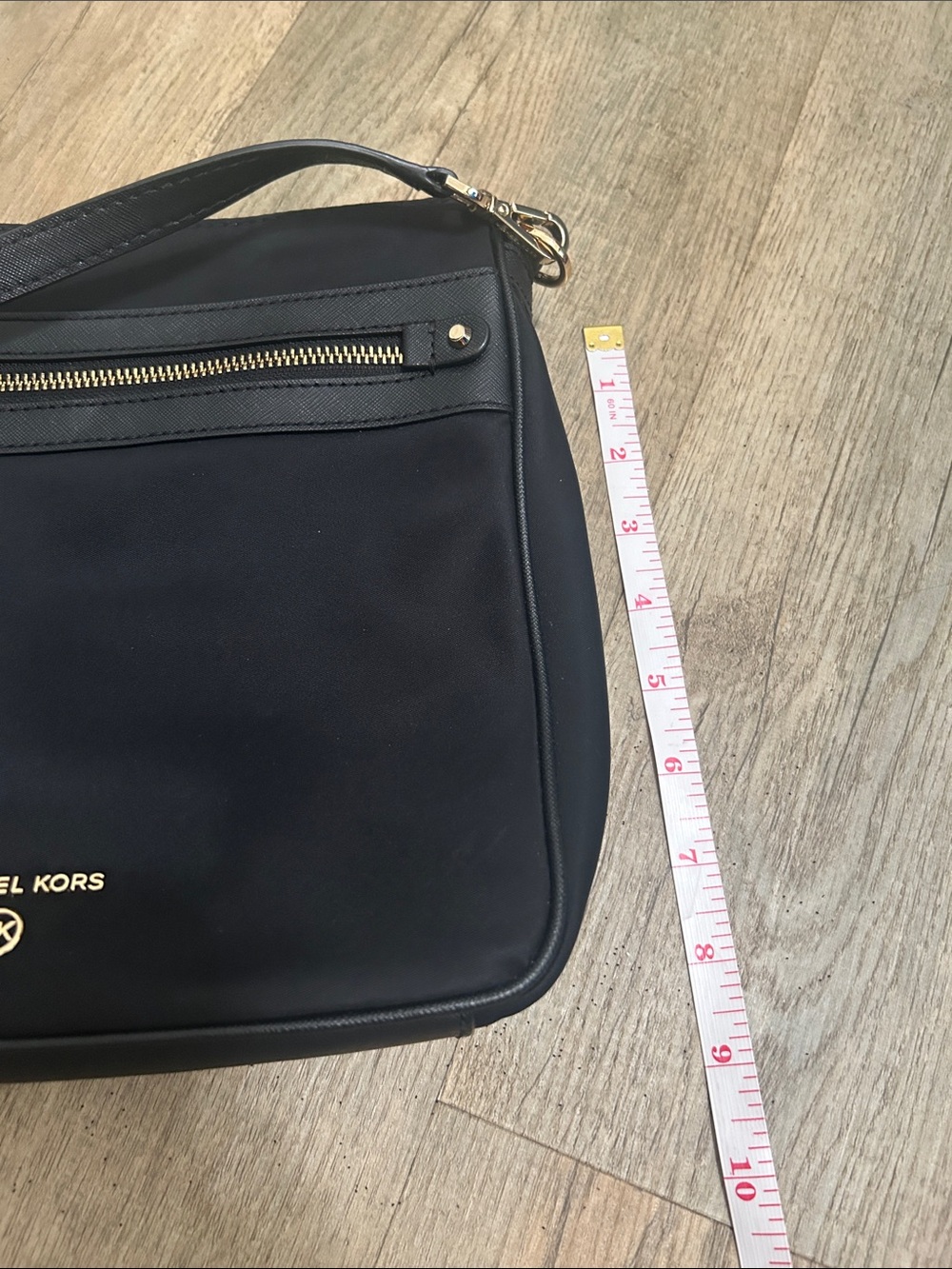 Michael Kors Black Crossbody Bag with Gold Hardware Accents - Picture 2 of 14